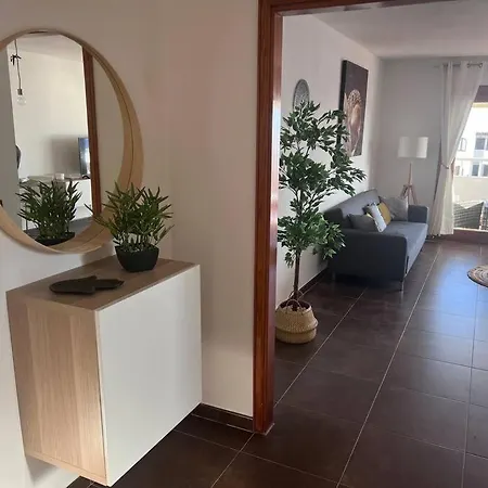 360º Panoramic View דירה *